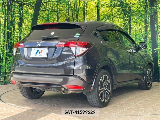 Honda VEZEL 2014-05 8247065-17
