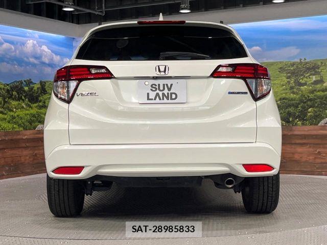 Honda VEZEL 2017-03 8247060-15