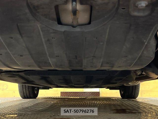 Honda VEZEL 2018-10 8247057-18