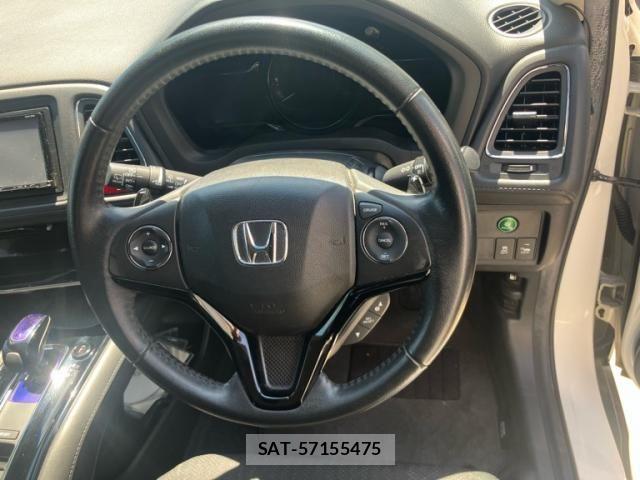 Honda VEZEL 2014-04 8247068-14