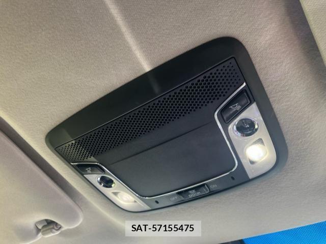 Honda VEZEL 2014-04 8247068-21