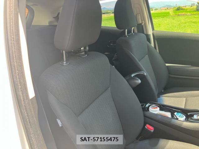 Honda VEZEL 2014-04 8247068-22