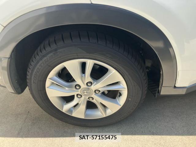 Honda VEZEL 2014-04 8247068-5