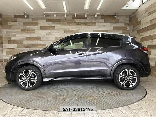 Honda VEZEL 2014-06 8247059-15
