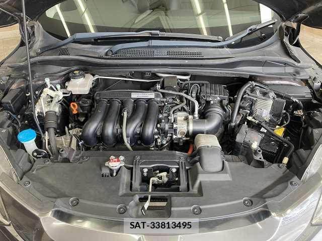 Honda VEZEL 2014-06 8247059-17