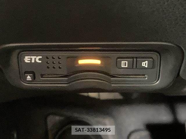 Honda VEZEL 2014-06 8247059-8
