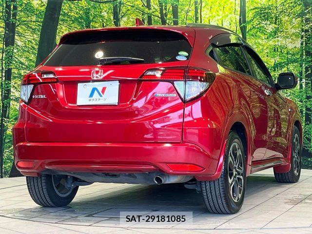 Honda VEZEL 2017-05 8247062-16