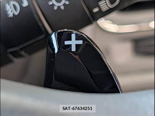 Honda VEZEL 2015-07 8247063-9
