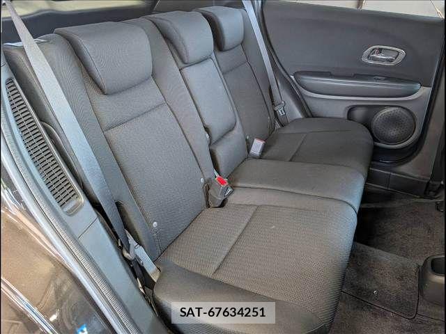 Honda VEZEL 2015-07 8247063-11