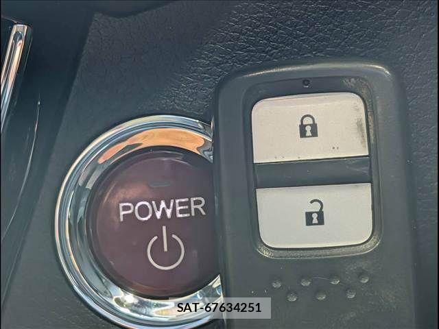 Honda VEZEL 2015-07 8247063-7