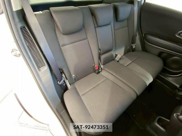 Honda VEZEL 2015-11 8247058-9