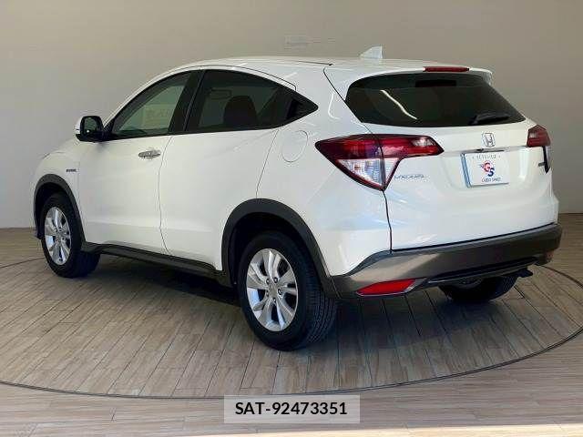 Honda VEZEL 2015-11 8247058-15