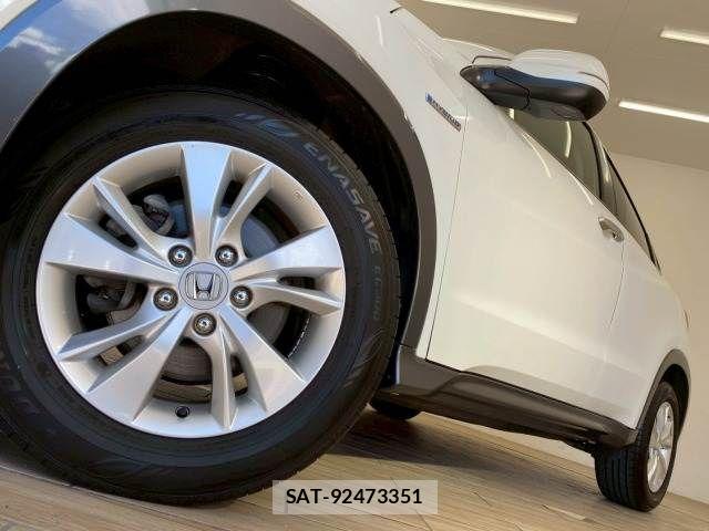 Honda VEZEL 2015-11 8247058-18