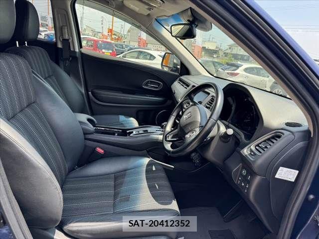 Honda VEZEL 2017-11 8247061-15