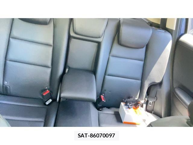 Honda VEZEL 2016-04 8247064-25