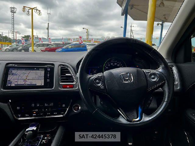 Honda VEZEL 2014-07 8247066-1