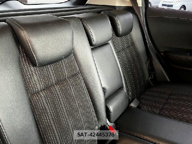 Honda VEZEL 2014-07 8247066-3