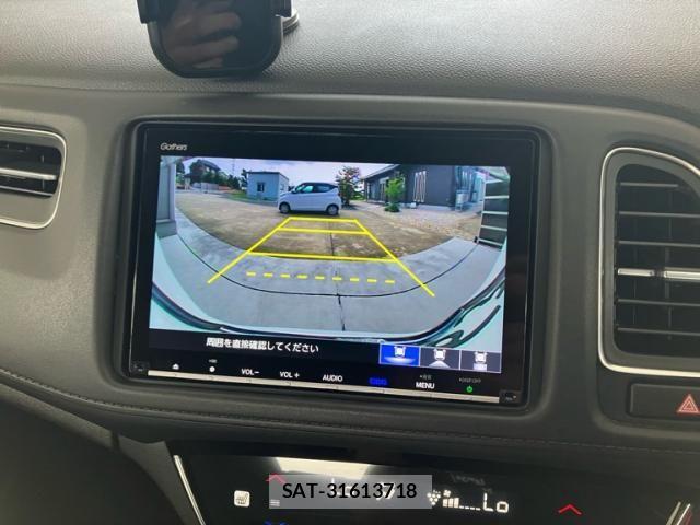 Honda VEZEL 2018-03 8317861-19