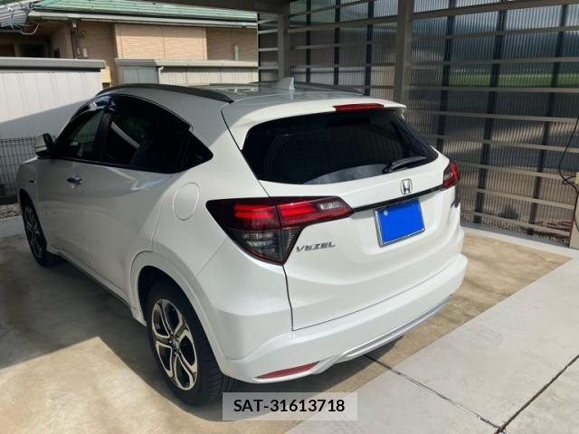 Honda VEZEL 2018-03 8317861-3