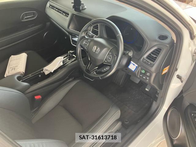 Honda VEZEL 2018-03 8317861-4