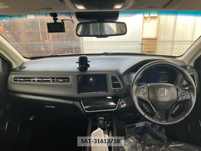 Honda VEZEL 2018-03 8317861-7
