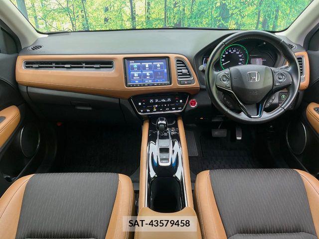Honda VEZEL 2019-01 8317851-1