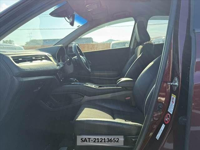 Honda VEZEL 2015-04 8317868-16
