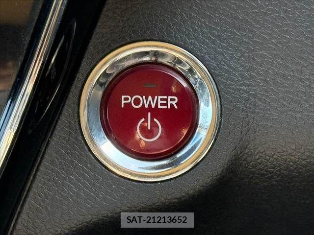 Honda VEZEL 2015-04 8317868-23