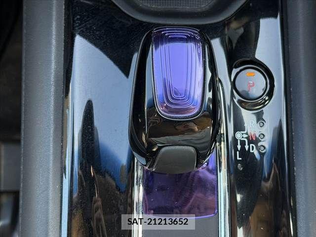 Honda VEZEL 2015-04 8317868-24