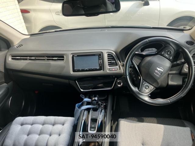 Honda VEZEL 2018-02 8317860-8