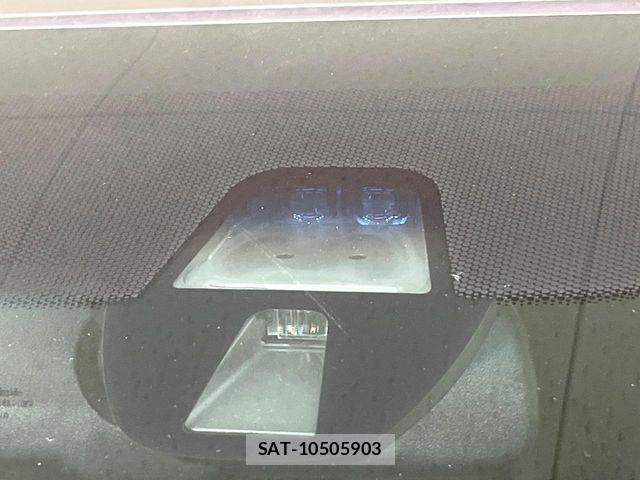 Honda VEZEL 2013-12 8317866-4