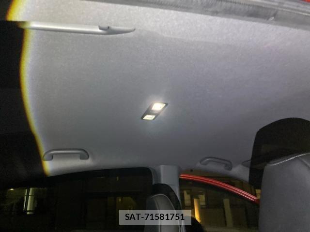 Honda VEZEL 2016-03 8317853-9