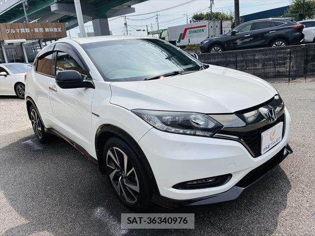 Honda VEZEL 2016-06 8317855-14