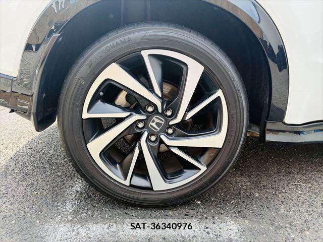 Honda VEZEL 2016-06 8317855-26