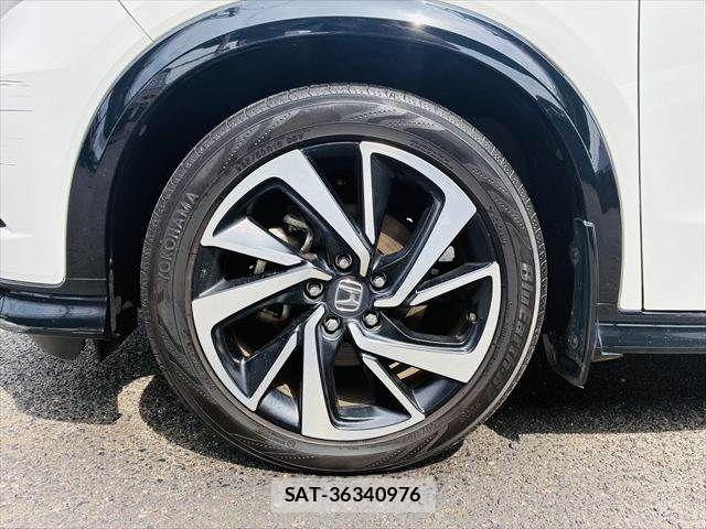 Honda VEZEL 2016-06 8317855-28