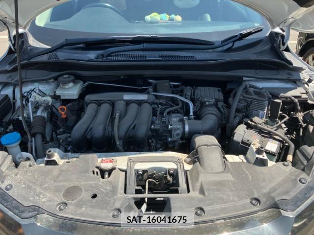 Honda VEZEL 2016-06 8317864-26