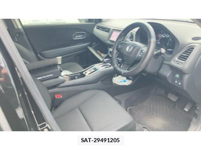 Honda VEZEL 2014-03 8317863-15