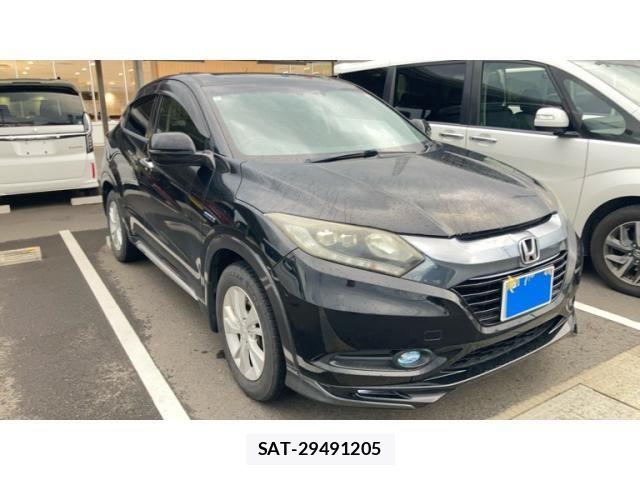 Honda VEZEL 2014-03 8317863-1