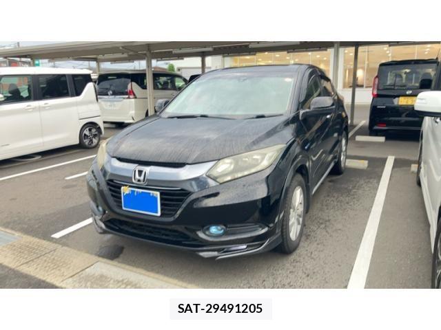 Honda VEZEL 2014-03 8317863-2