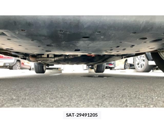 Honda VEZEL 2014-03 8317863-5