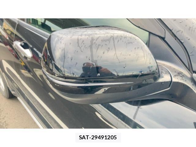 Honda VEZEL 2014-03 8317863-7