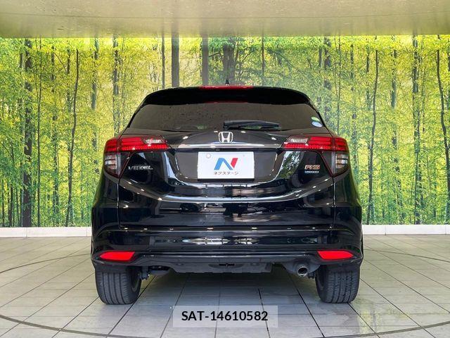 Honda VEZEL 2018-07 8317852-14