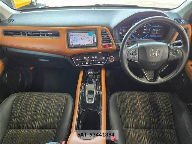 Honda VEZEL 2015-08 8338368-1