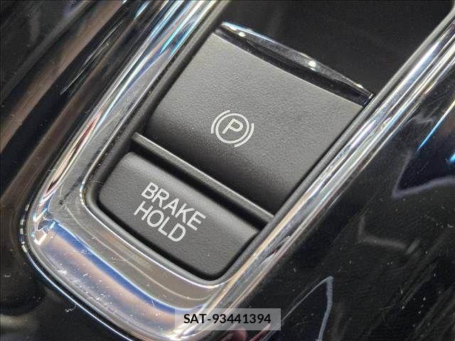 Honda VEZEL 2015-08 8338368-7