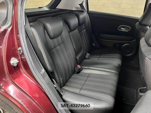 Honda VEZEL 2014-12 8338367-11