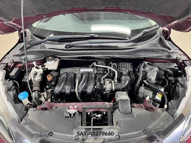 Honda VEZEL 2014-12 8338367-13