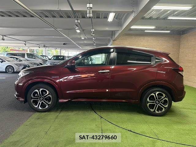 Honda VEZEL 2014-12 8338367-16