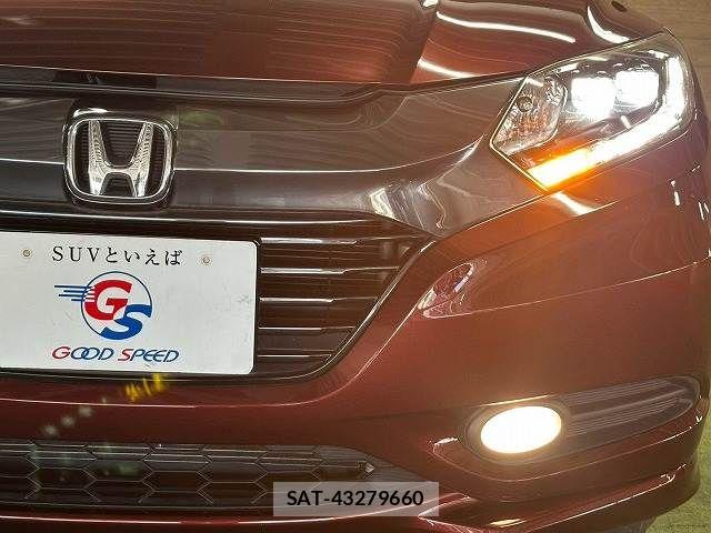 Honda VEZEL 2014-12 8338367-19