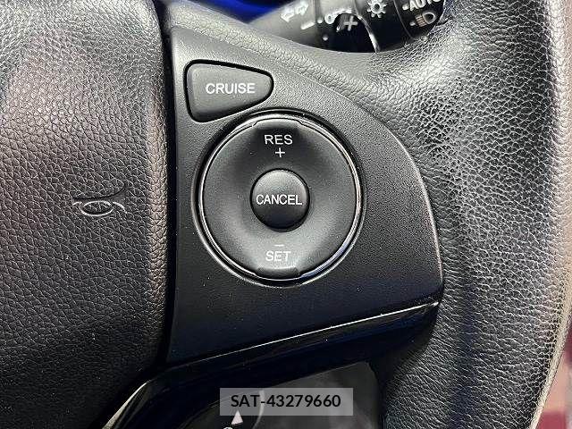 Honda VEZEL 2014-12 8338367-4