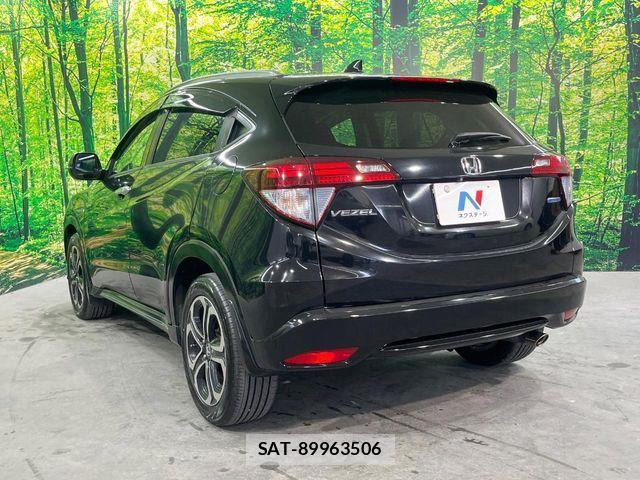 Honda VEZEL 2016-11 8338370-16